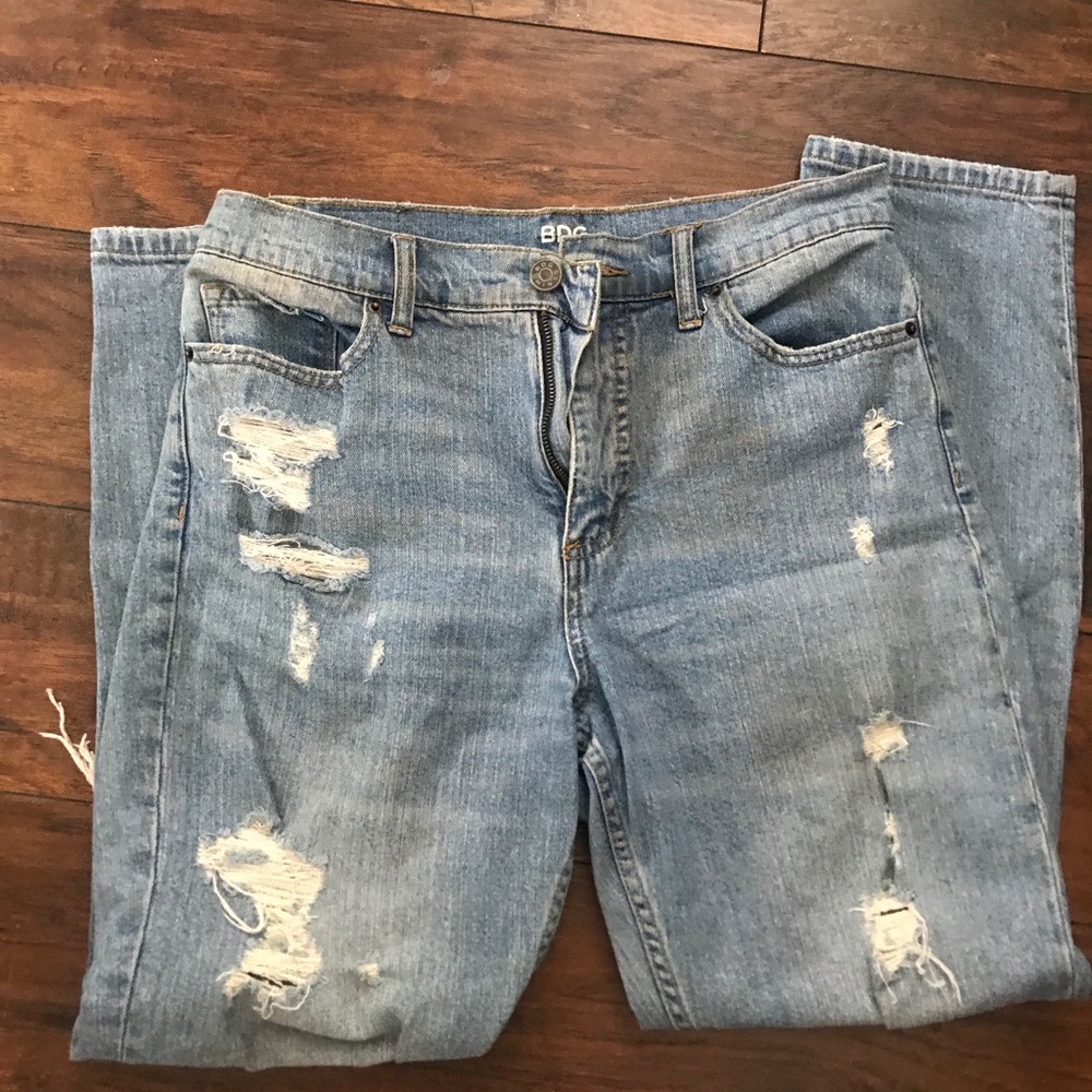 Urban BDG Mom Jean 28/28, distressed